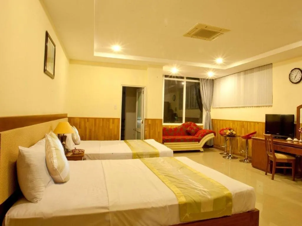 Nhat Thanh Hotel Nha Trang 3*,  Vietnam